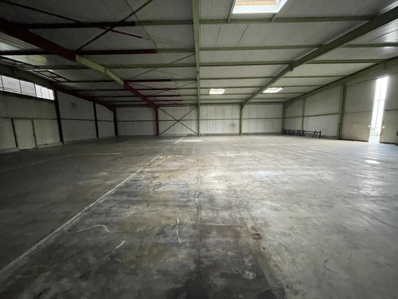 Local d'activité Saint-Grégoire 610m² Vente local d'activité Saint-Grégoire Ille-et-Vilaine OVACT2423222 4